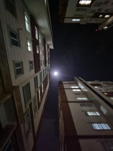 عکس مجتمع مسکونی سفیر 