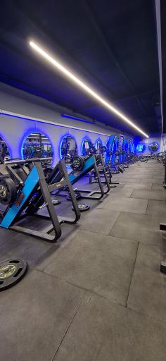 عکس باشگاه بدنسازی زئوس