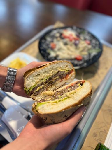 عکس فست فود احمدی پلاس 