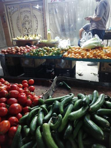 عکس سوپر میوه و تره بار تقی پور 