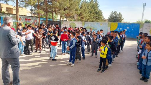 عکس دبستان غیردولتی پسرانه هادی