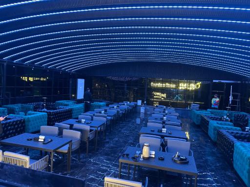 عکس رستوران گاردن تایم