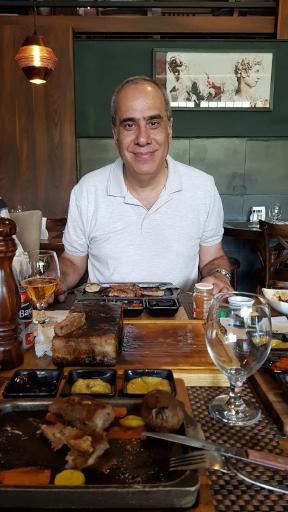 عکس خانه استیک بوفالوی سیاه