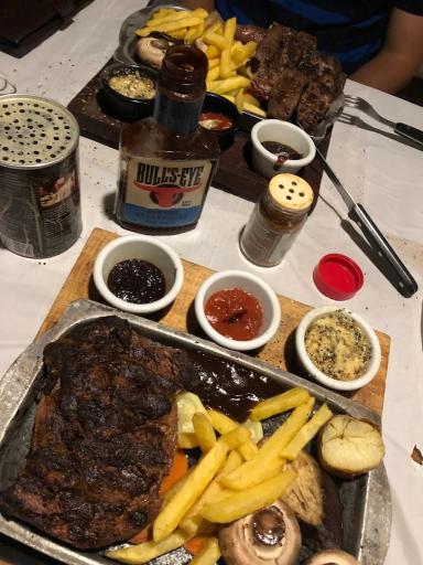 عکس خانه استیک بوفالوی سیاه