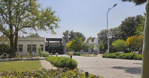 عکس دانشکده علوم ریاضی