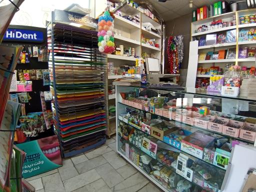 عکس لوازم‌التحریر پرواز