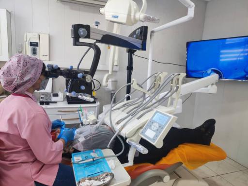 عکس دندانپزشکی دکتر زهرا رخ فروز