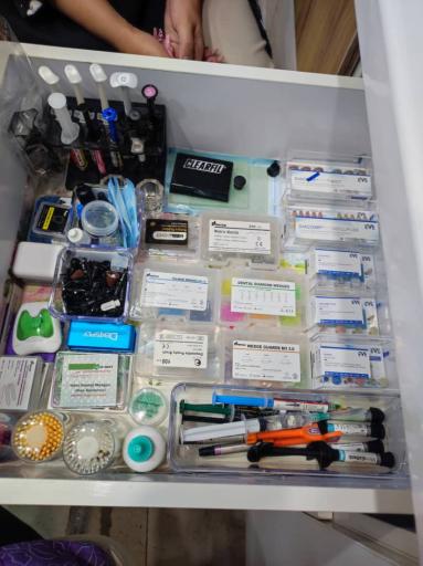 عکس دندانپزشکی دکتر زهرا رخ فروز