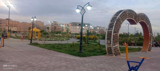 عکس پارک شهرک شمس الشموس