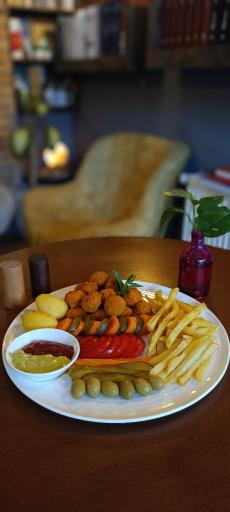 عکس کافی شاپ لبخند