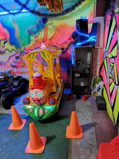 عکس خانه بازی شاپرک