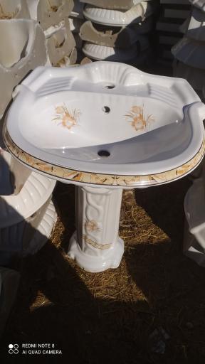 عکس فروشگاه لوازم ساختمانی صداقت