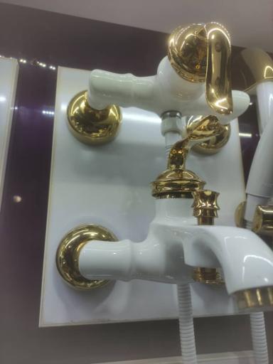 عکس فروشگاه لوازم ساختمانی صداقت