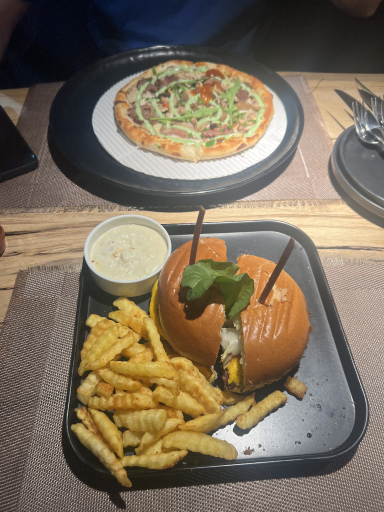 عکس پیروک فود