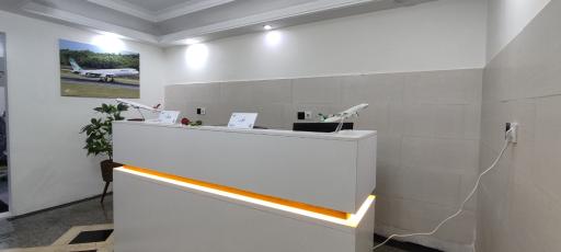 عکس آژانس هواپیمایی وزین پرواز آریا