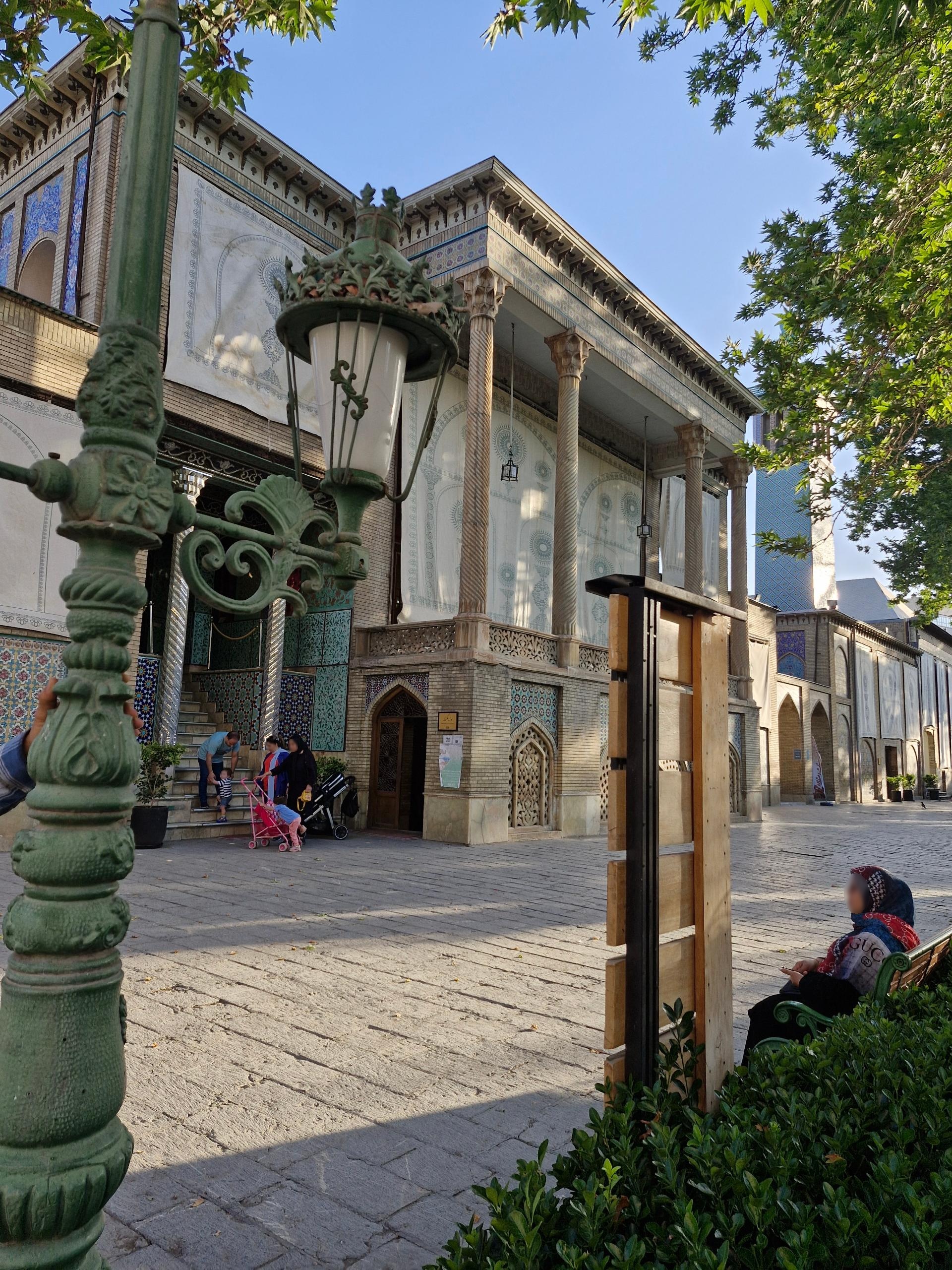 عکس عمارت چادرخانه و عکسخانه