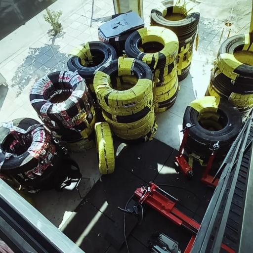 عکس اس جی تایر 