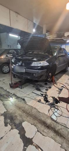 عکس تعمیرگاه برادران اسفندیار 