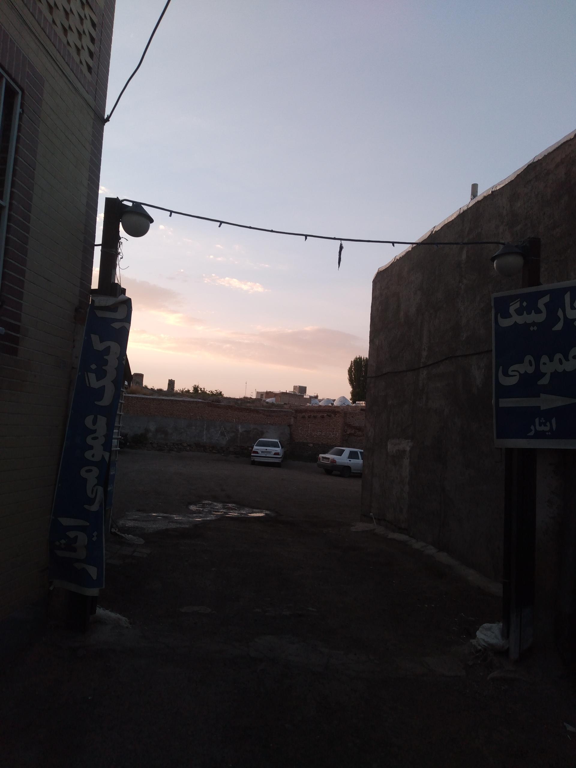 عکس پارکینگ عمومی 