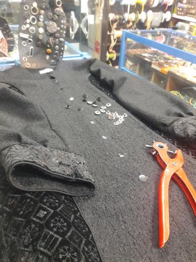 عکس خرازی دکمه سرای امین