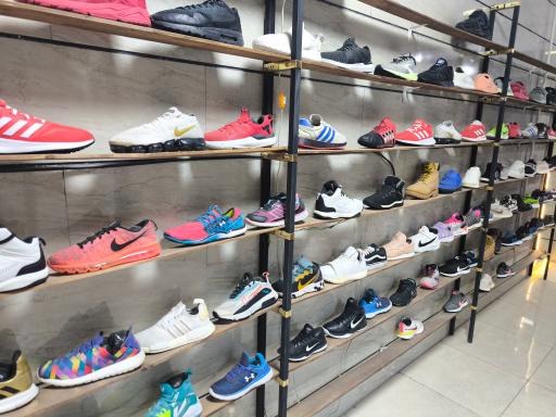 عکس کفش تاناکورا و استوک ایمان