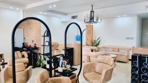 عکس سالن زیبایی لونا