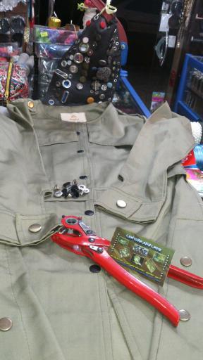 عکس خرازی دکمه سرای امین