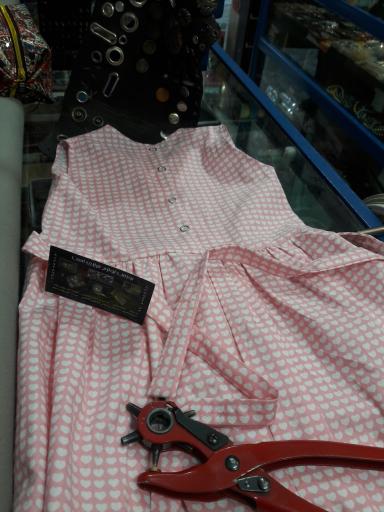 عکس خرازی دکمه سرای امین