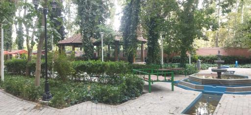 عکس باشگاه شماره 1 رستوران شهرداری (مخصوص کارمندان شهرداری)