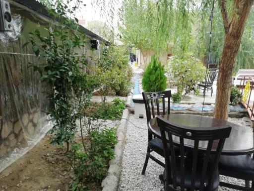 عکس رستوران باغ و آلاچیق طاق بستان