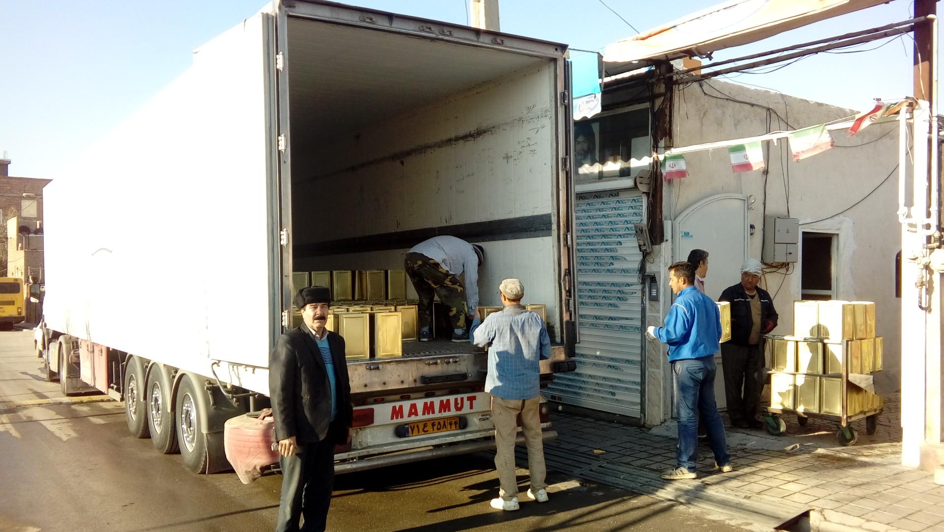 عکس پخش آبمیوه و لبنیات برادران غفوری