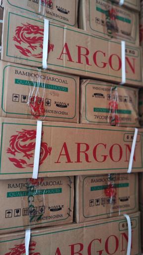 عکس پخش عمده زغال پرسپولیس