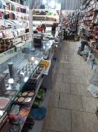 عکس پخش ژل بوتاکس میثم