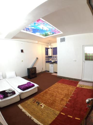 عکس مهمانسرای آرامش خرقان