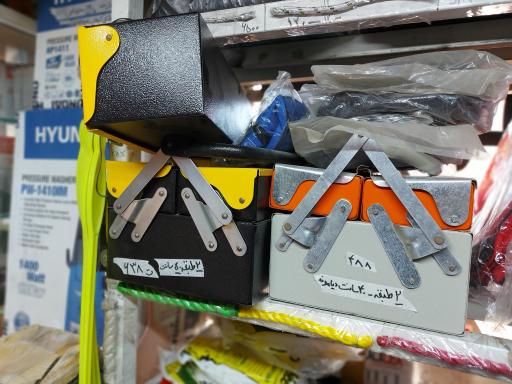 عکس رنگ و ابزار بی نظیر