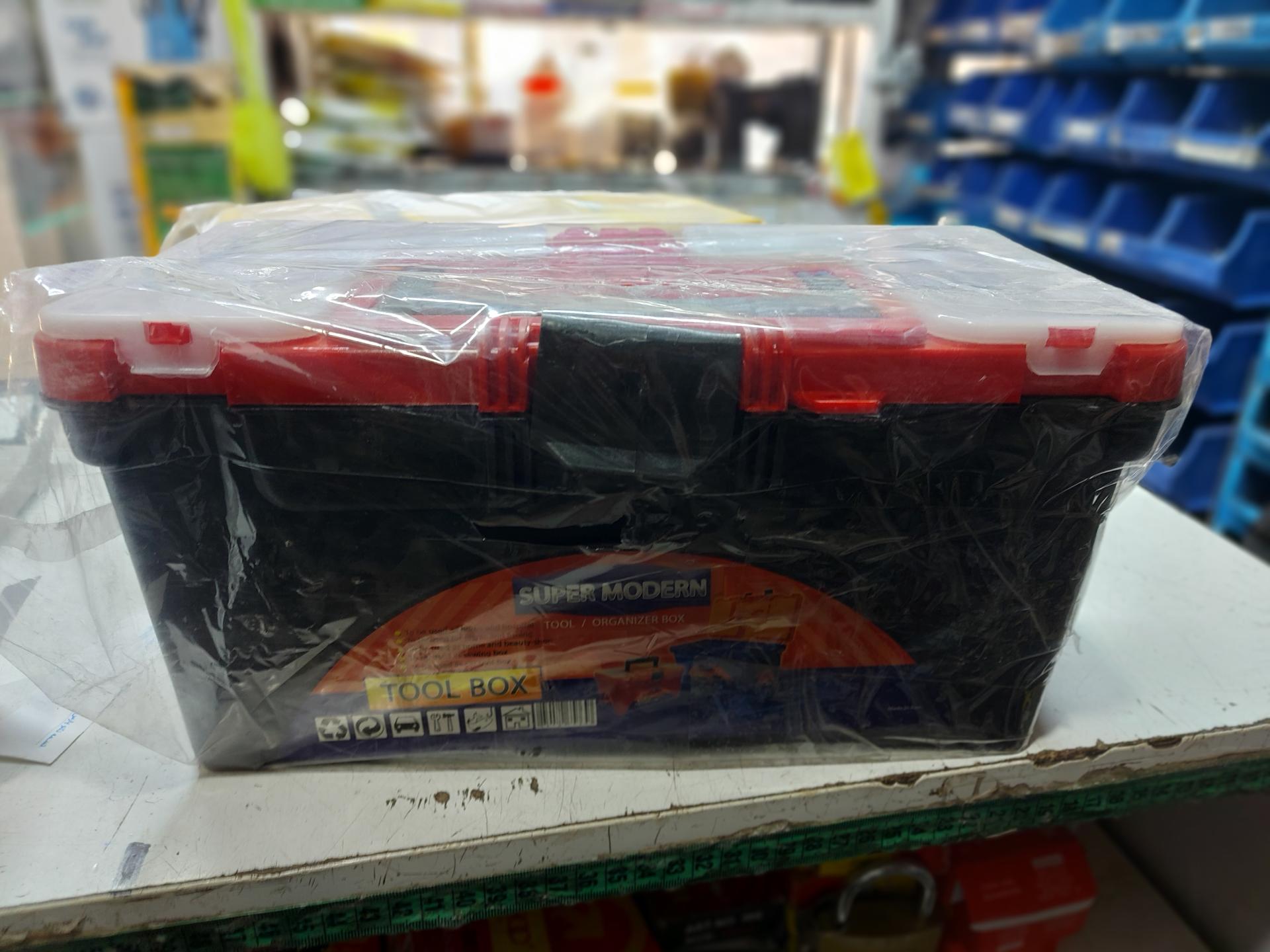 عکس رنگ و ابزار بی نظیر