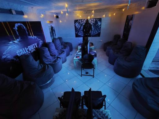 عکس کافه گیم نت