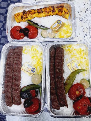 عکس کباب سرای ارغوان