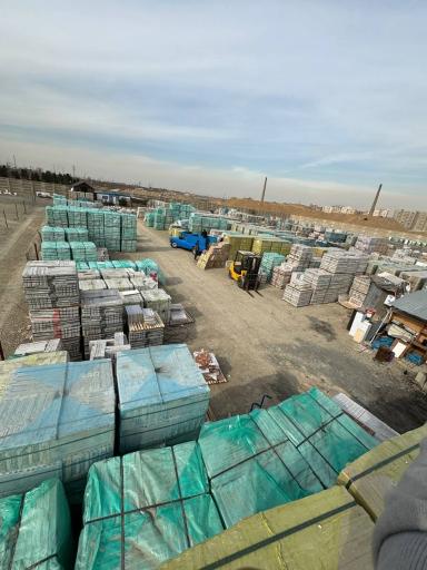 عکس انبار کاشی و سرامیک لومیوان زینلی پور