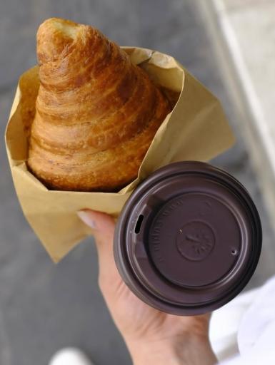 عکس کافه نان اِل‌آ