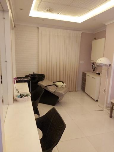 عکس سالن زیبایی تلما