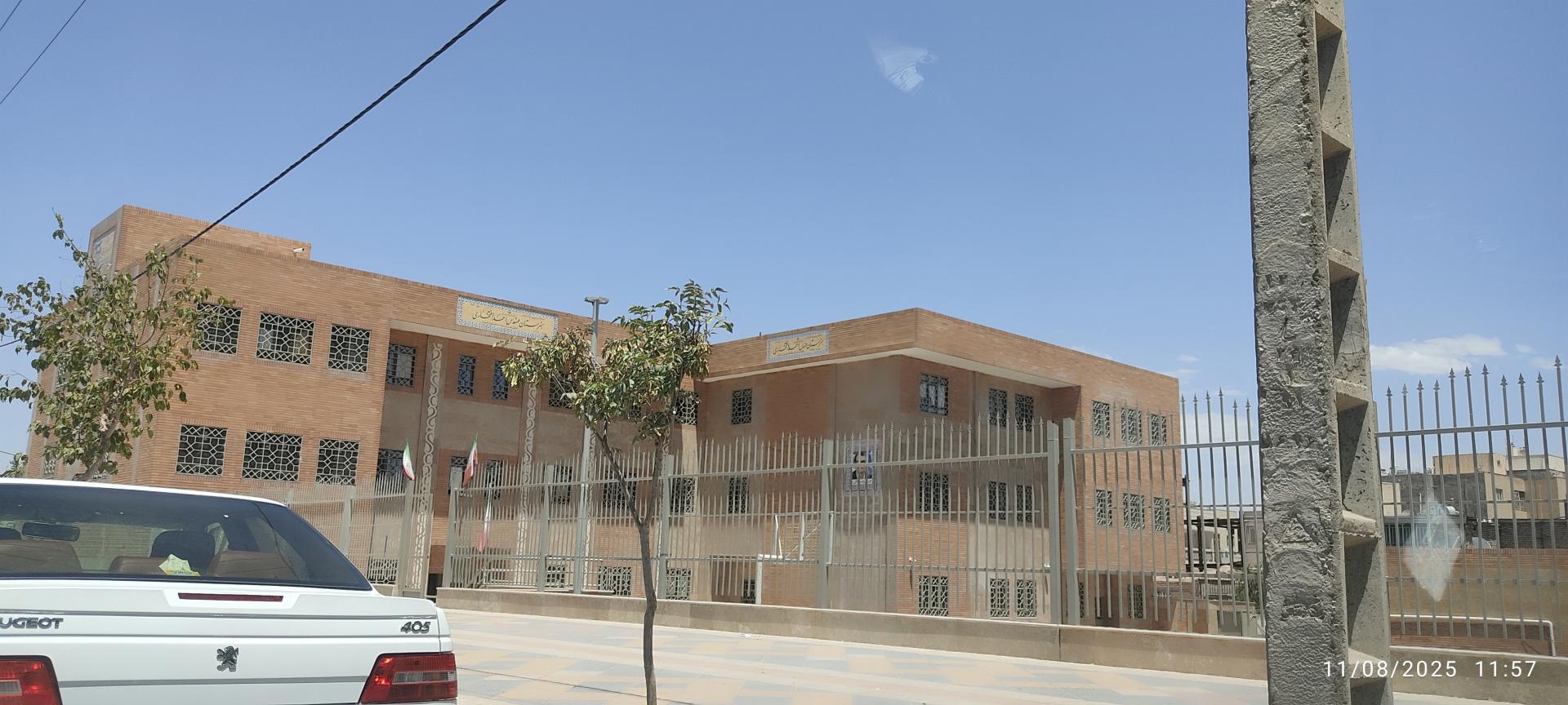 عکس هنرستان مهندس احمد افتخاری 