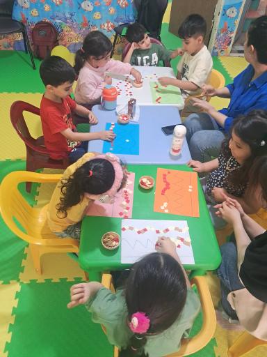 عکس مهدکودک و پیش دبستانی جوانه ها