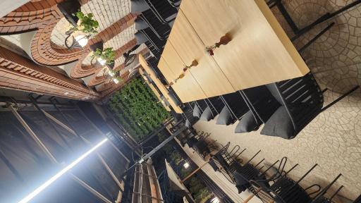 عکس کافه رستوران گرانیوم 