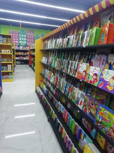 عکس باغ کتاب و هنر اهواز