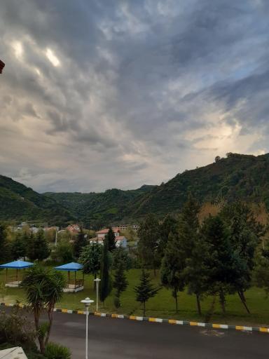 عکس دانشگاه پرستاری و مامایی حضرت زینب