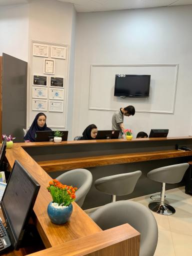 عکس آژانس هواپیمایی آنوشا سیر و سفر خراسان