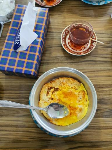 عکس چایخانه و سالن غذاخوری حاج حسن قزوینی