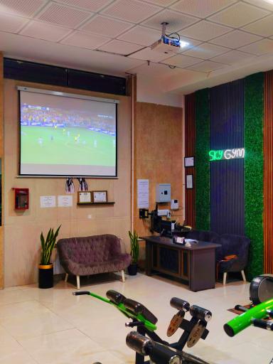 عکس باشگاه بدنسازی آسمان 