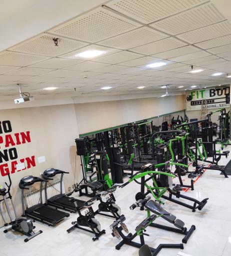 باشگاه بدنسازی آسمان 